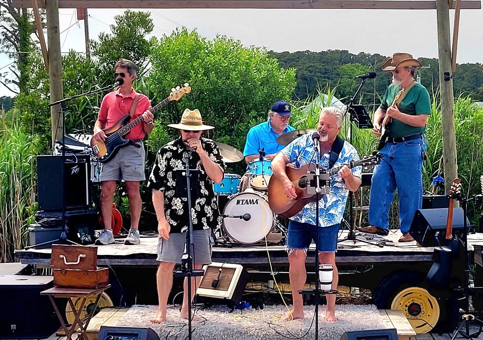 band from misfit beach